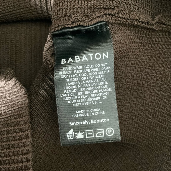 Aritzia Babaton Sculpt Knit Halter Top 5 items for 30$ - Picture 5 of 6